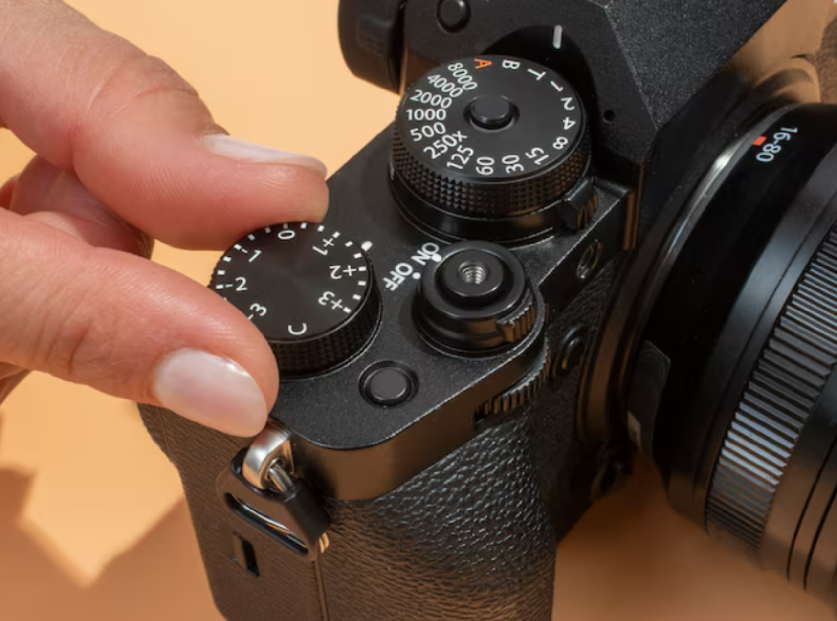 Retro‑Pia Camera Gear: Top Picks Guide