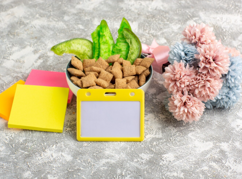myoovi-cover-(1).jpg